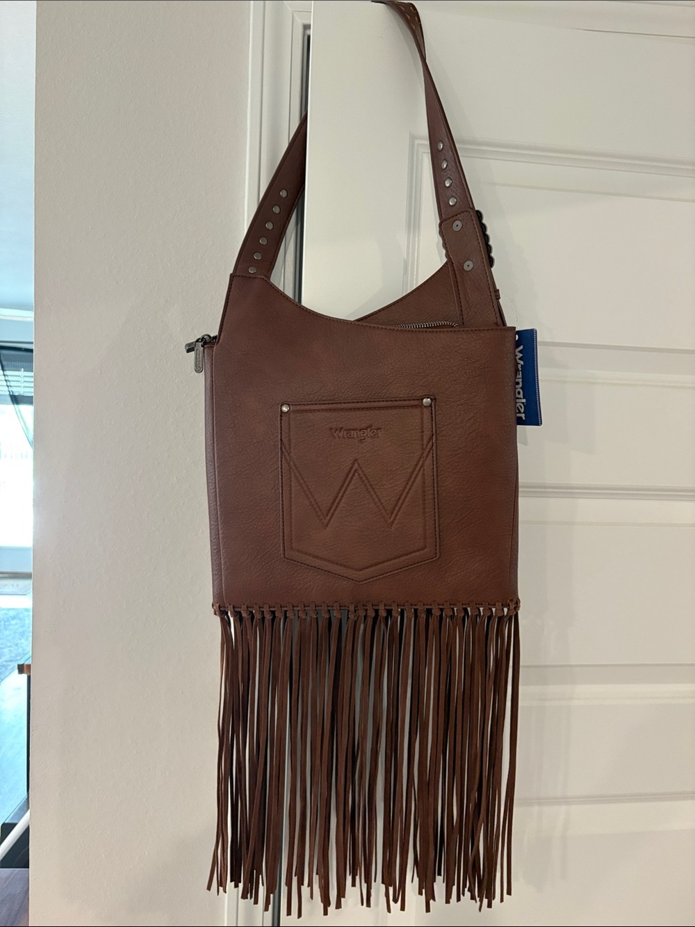 Wrangler Brown Leather Fringe Shoulder Bag with Studded Strap - Picture 2 of 4
